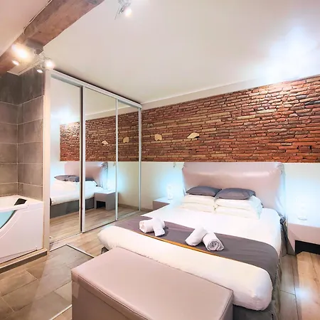 Cocoon'inn Daurade 公寓 *